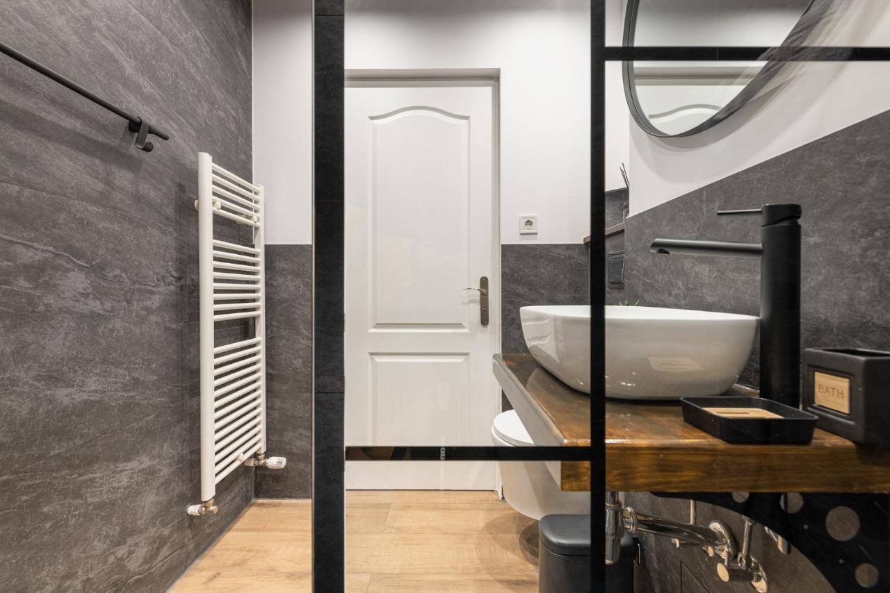 Moon Apartments Kaloşvar Dış mekan fotoğraf